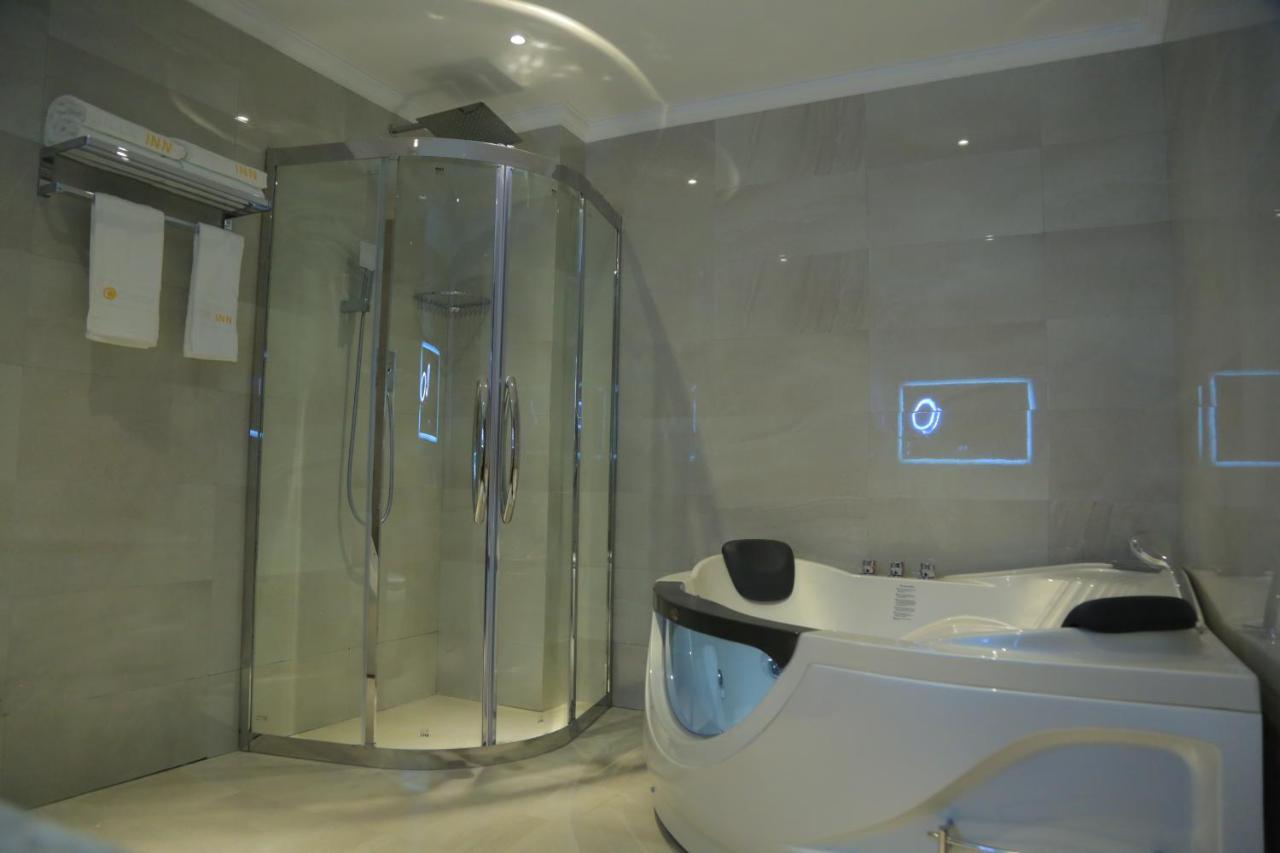 Check Inn Hotel Addis Abeba Buitenkant foto