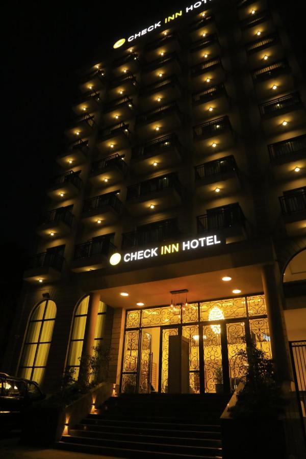 Check Inn Hotel Addis Abeba Buitenkant foto