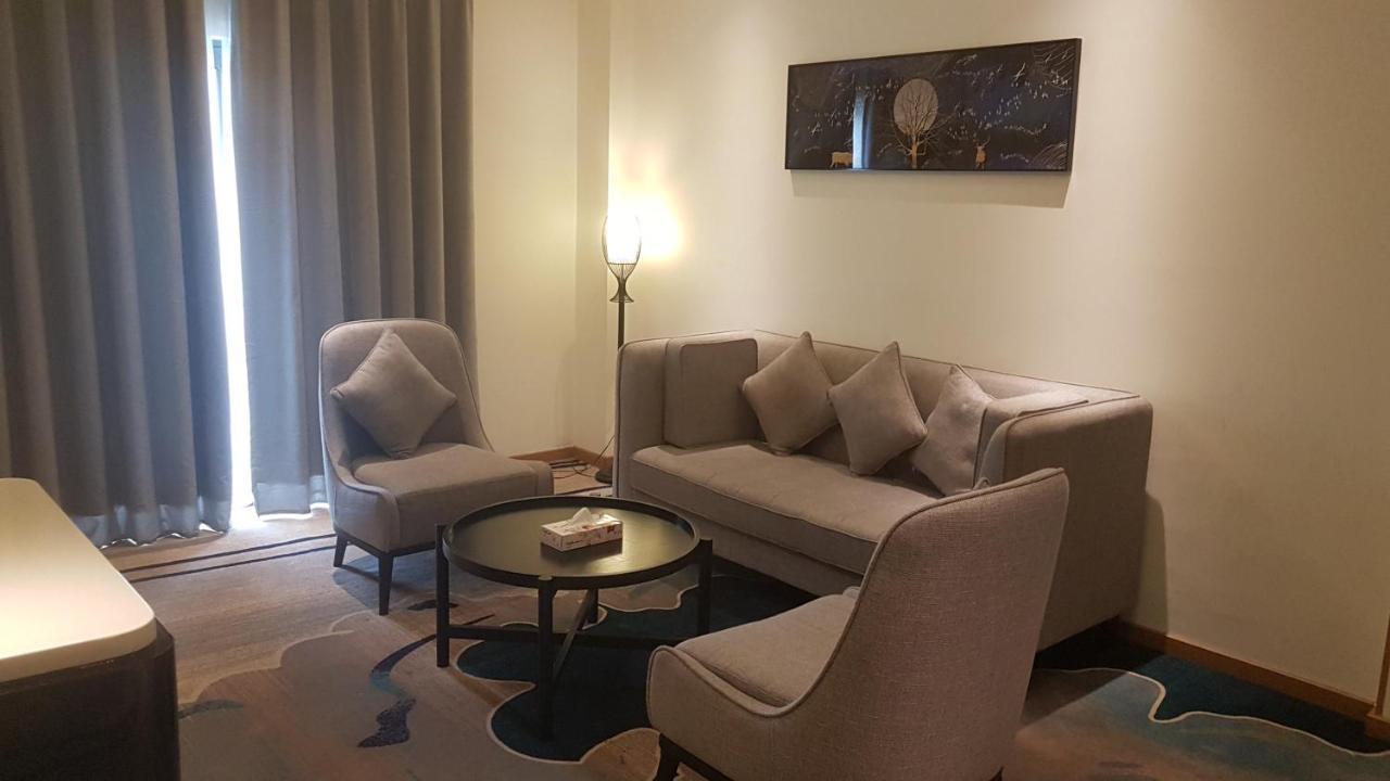 Check Inn Hotel Addis Abeba Buitenkant foto