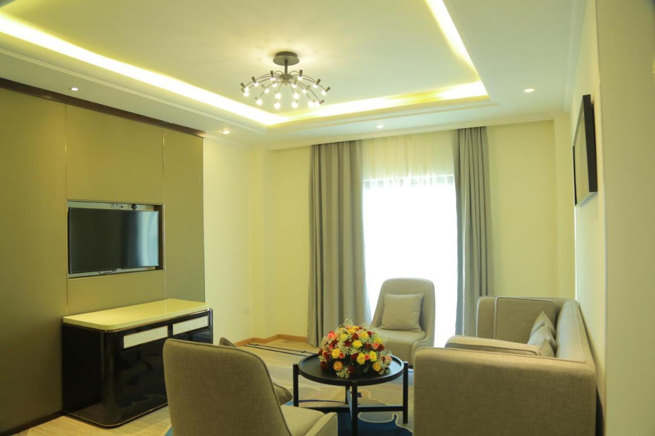 Check Inn Hotel Addis Abeba Buitenkant foto